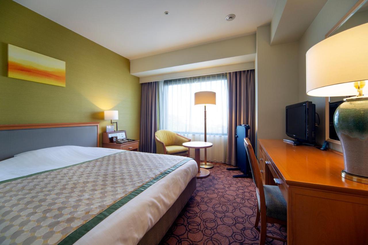 Jr Hotel Clement Tokushima Luaran gambar